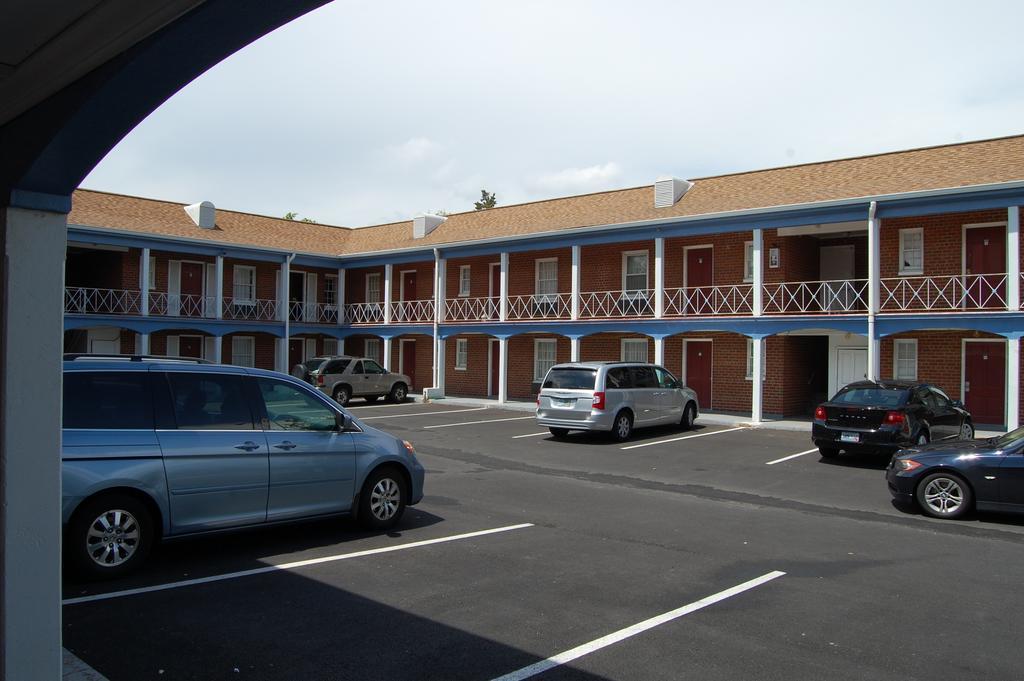 Towne Motel Alexandria Eksteriør bilde