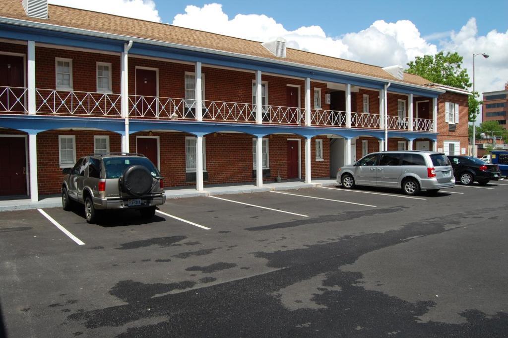Towne Motel Alexandria Eksteriør bilde